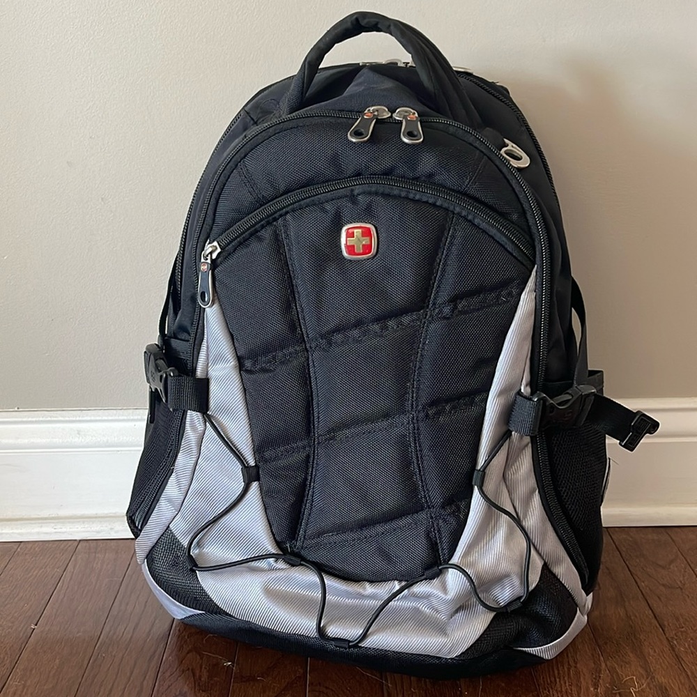 Used but excellent condition Swissgear Computer Backpack - Black and Silver